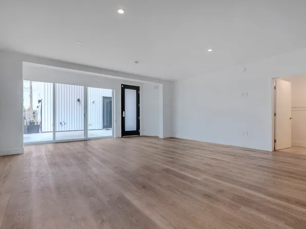11700 Magnolia Blvd #213, Valley Village, CA 91607