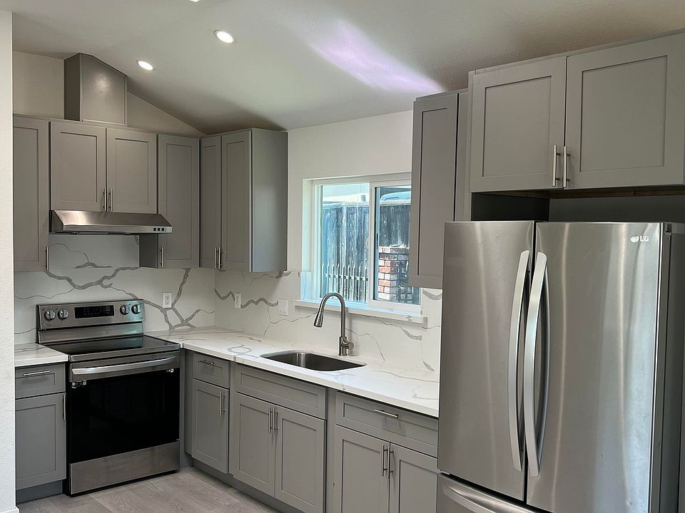 New appliances with skylight