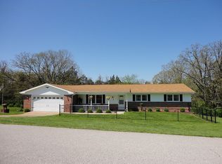 105 Old Farm Estates Rd, Union, MO 63084