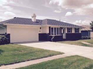320 W 2nd St, Stillman Valley, IL 61084