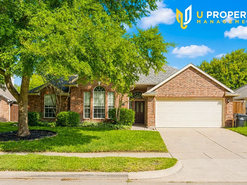 5605 Belle Chasse Ln
