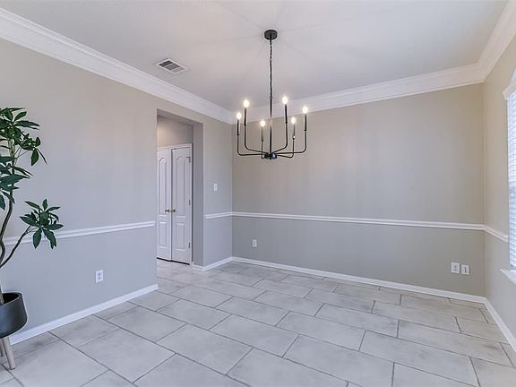 5th image of 3303 Aspenbrook Ct
