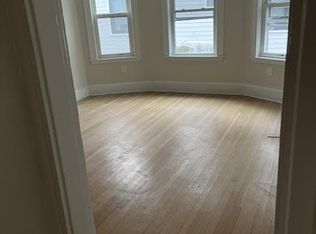 23 Aberdeen Rd #1, Milton, MA 02186