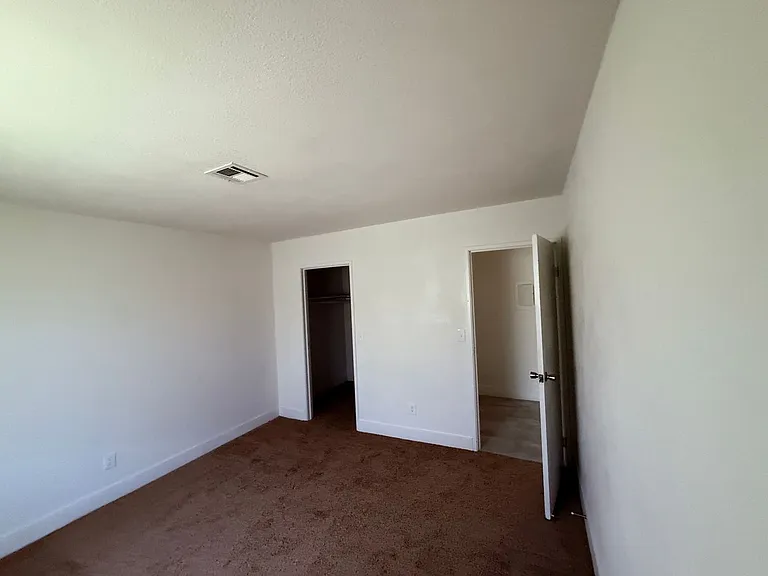 2159 Belmont St — Photo 3