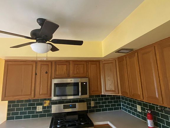 Kitchen with gas range