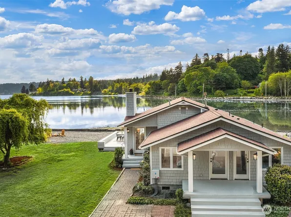 22123 Dockton Road SW, Vashon, WA 98070