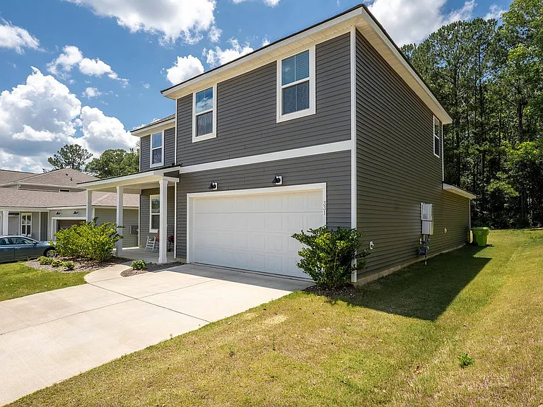 331 Fox Glen Dr — Photo 11