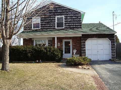 1st image of 153 Nassau Ln