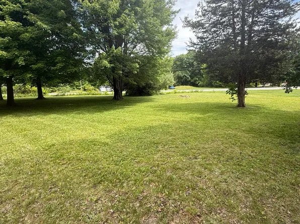 4028 N M 63, Benton Harbor, MI 49022
