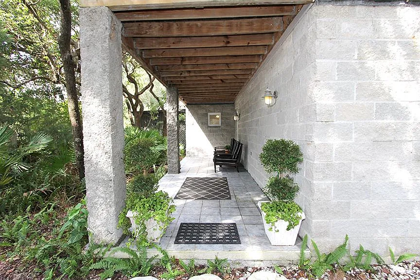 4 bed, 2194 sqft, $4,500 — Photo 3