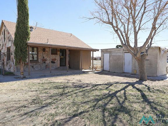 3rd image of 1100 S Lea Ave