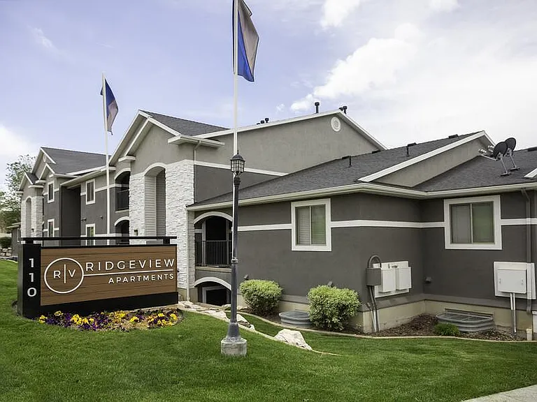 Ridgeview Apartments — Photo 1