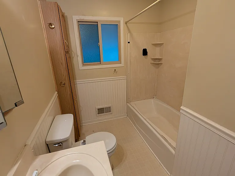 2734 Hampshire Rd — Photo 24
