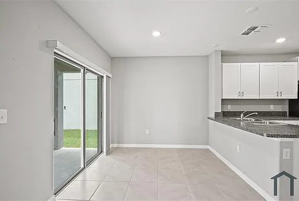3 bed, 1528 sqft, $2,850 — Photo 1