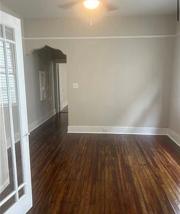 4th image of 2430 Clover St