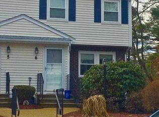 145 Burt St APT 6, Norton, MA 02766