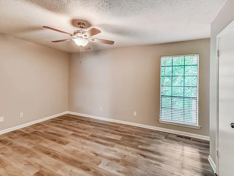 5249 Dresden Rd — Photo 10
