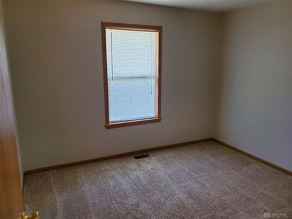 5th image of 116 W Washington St