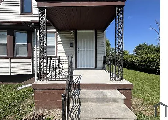 9583 Archdale St — Photo 45