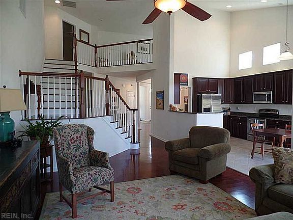 4th image of 5662 Hogan Bridge Dr