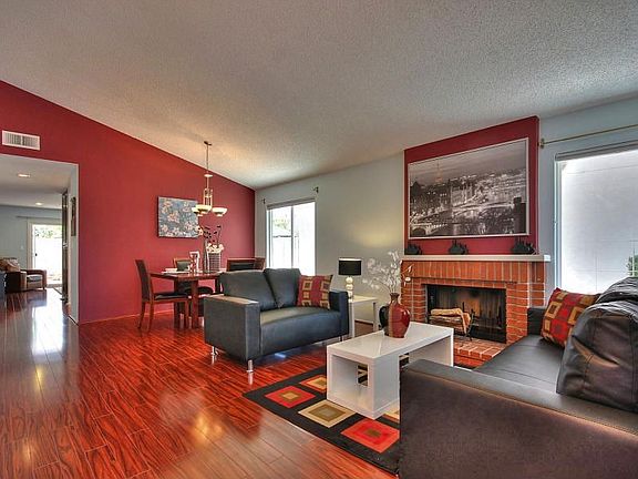 3rd image of 4368 Holt St