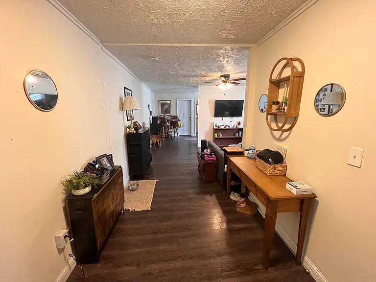 1612 E 9th St #2 — Photo 9