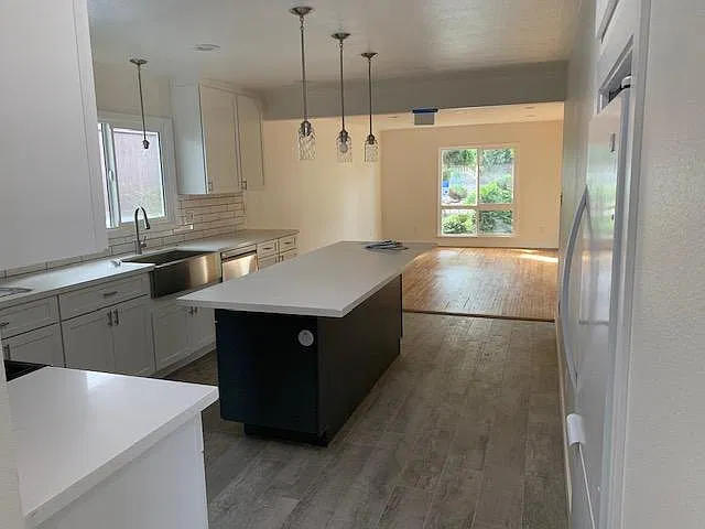 3 bed, 1500 sqft, $5,500 — Photo 4