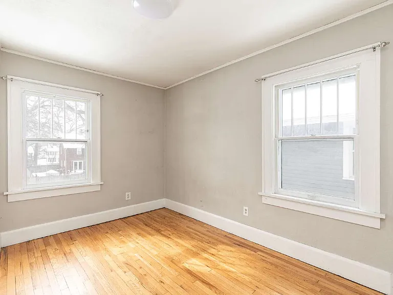 3014 Woodland Ave — Photo 16