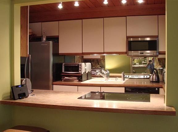 4th image of 231 E Park Ave