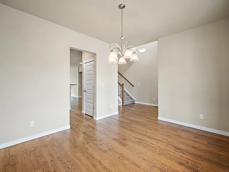 1321 Alveston St — Photo 12