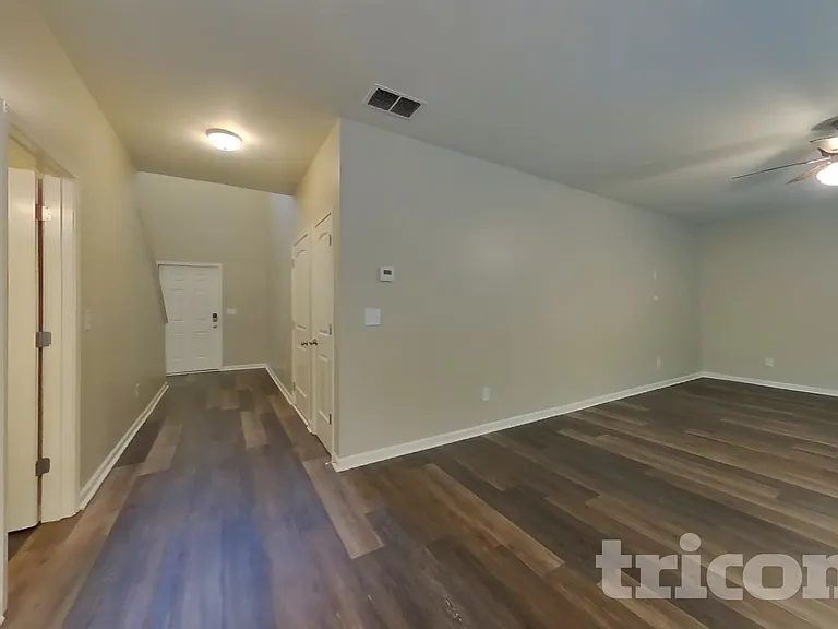 4316 Traipse Path — Photo 2