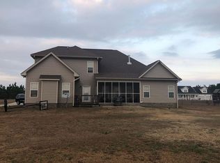 701 Hendrix Rd, Raeford, NC 28376