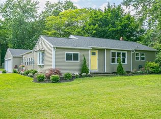 707 Dewitt Rd, Webster, NY 14580