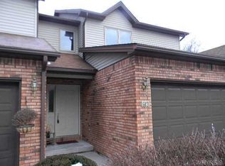 813 Hackney Ln, Lewiston, NY 14092