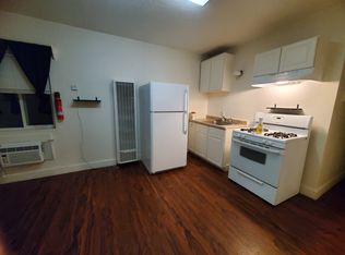 163 W 16th St APT 8, Merced, CA 95340