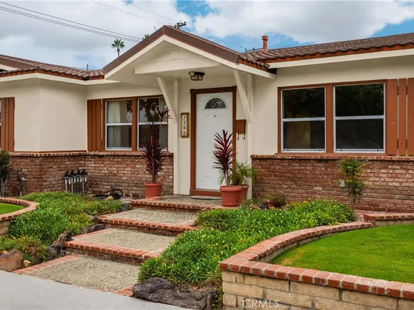 2705 E Orange Grove Ave, Orange, CA 92867