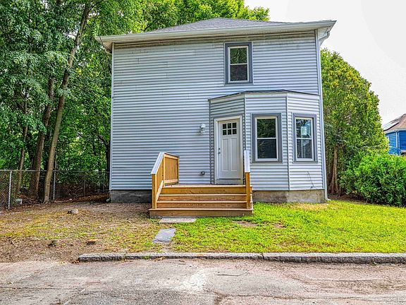 2nd image of 112 Dewolf St