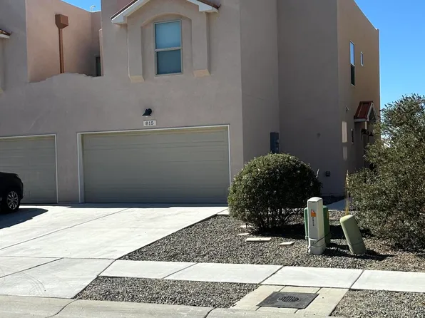815 Mesa Del Rio St NW, Albuquerque, NM 87121