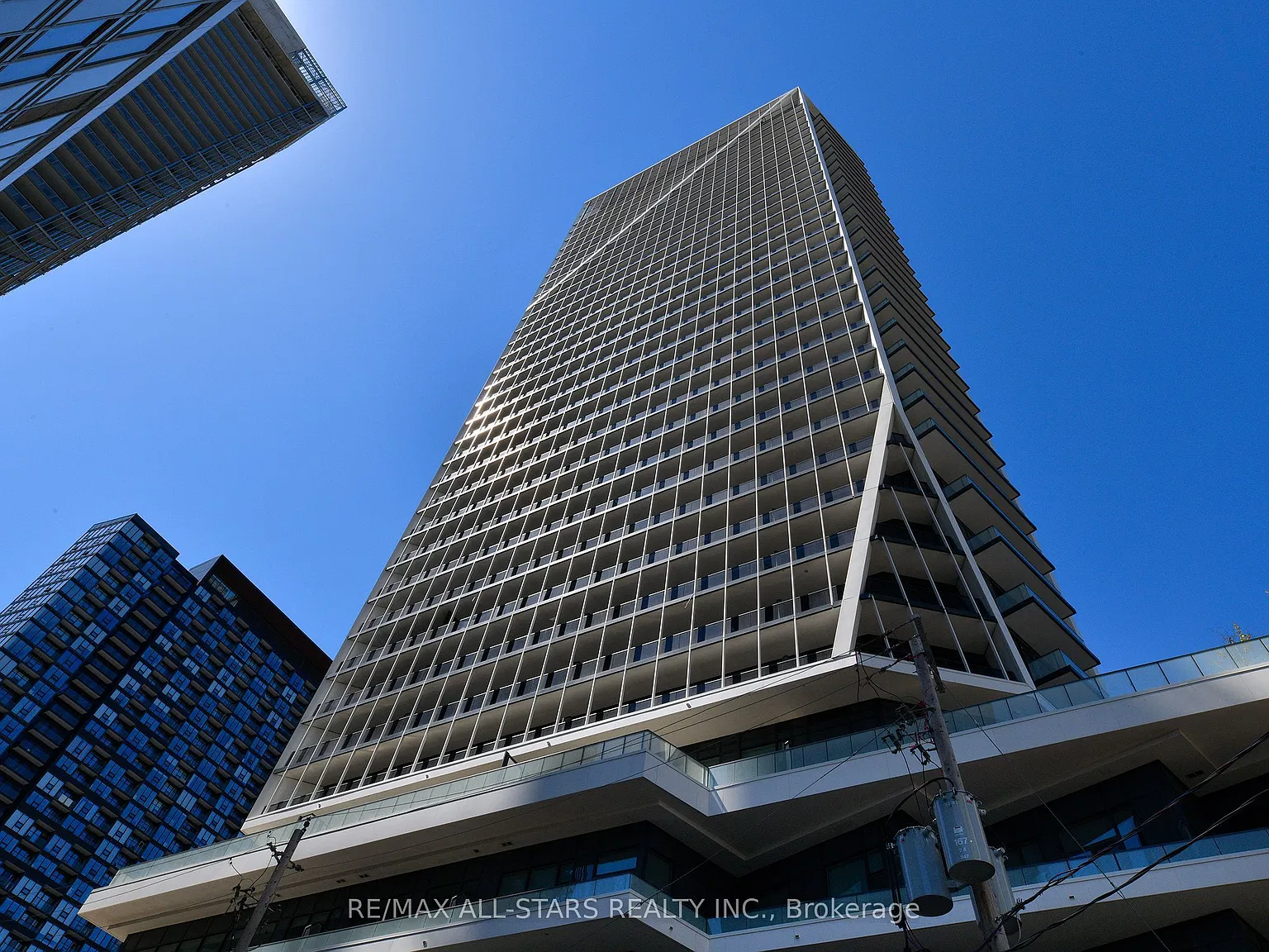2 bed, $3,400 — Photo 4