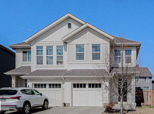 4314 Cooke Ln SW, Edmonton, AB T6W 4M7