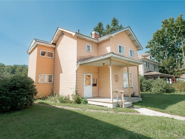721 W Mahoning St, Punxsutawney, PA 15767