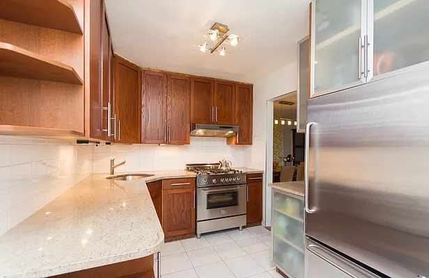 Sold by EZ Premier Realty | media 14