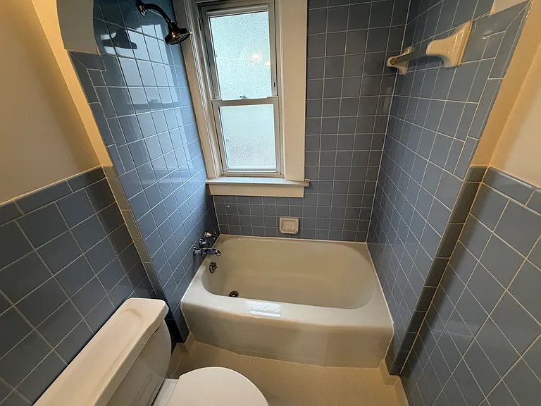 139 Gallup St — Photo 11