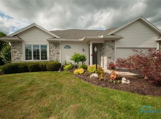 8166 Quarry View Pl, Maumee, OH 43537