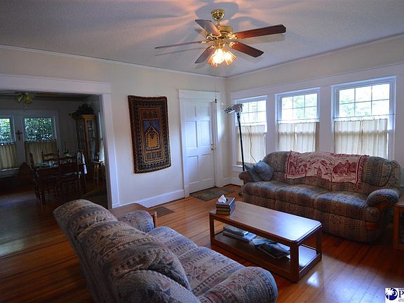 4th image of 520 W College Ave