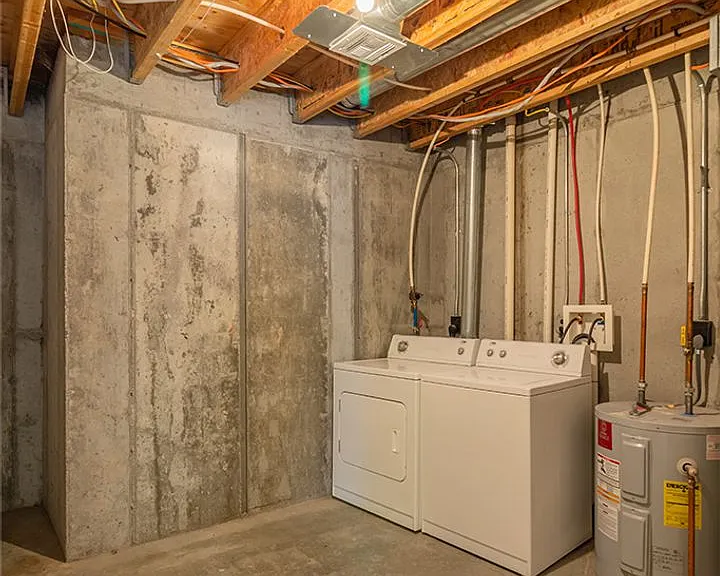 1324 Christy Dr — Photo 22
