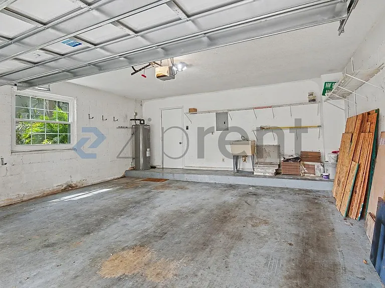 10271 NW 10th Ct — Photo 30