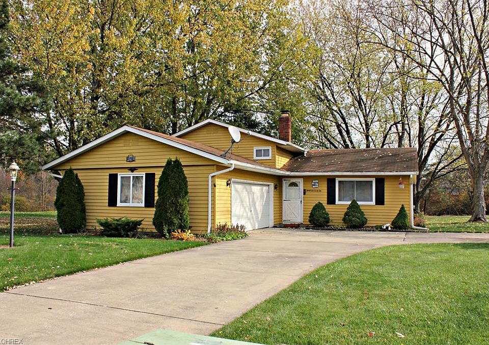1st image of 3646 Carlisle Dr