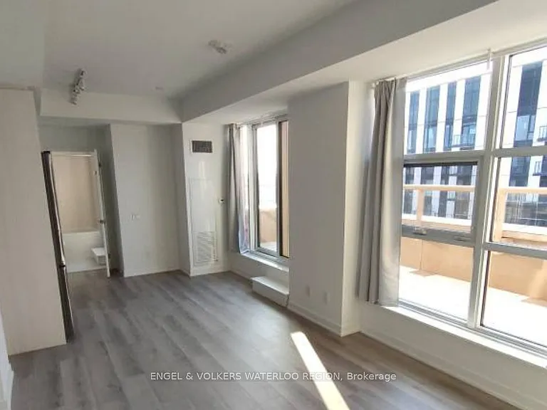 1787 Saint Clair Ave W #1008 — Photo 2