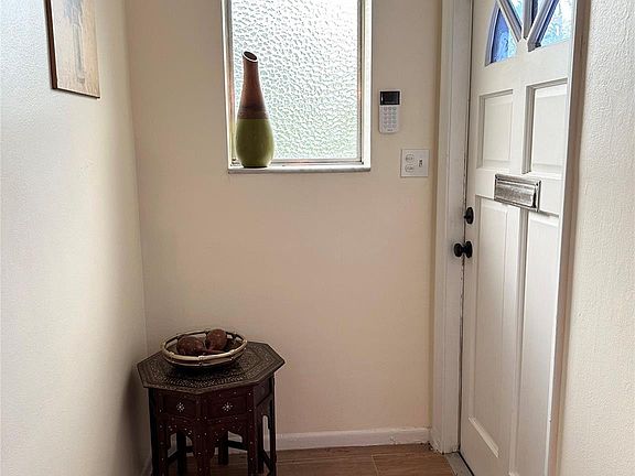 5th image of 4201 Thomas Street